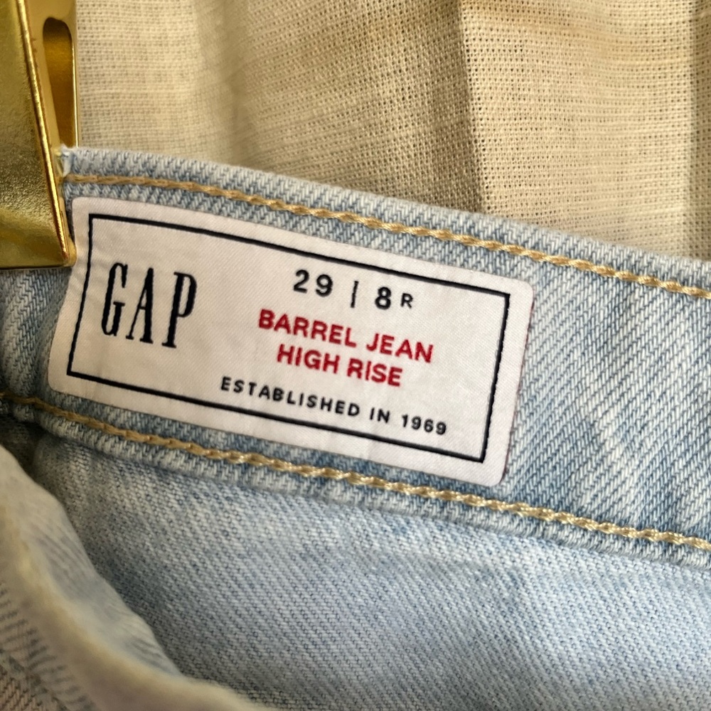 GAP Barrel Jean High Rise Light Wash Size 29 8R - Picture 3 of 3